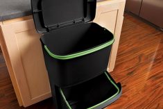 rubbermaid