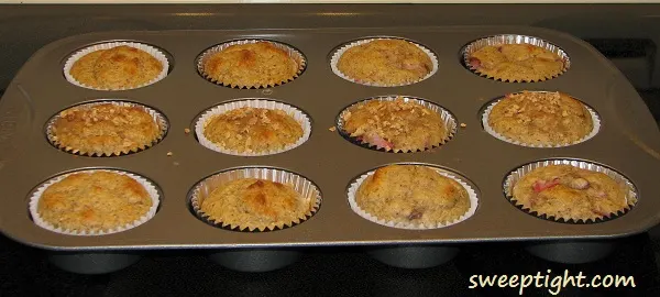 finished muffins in pan