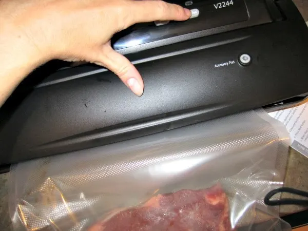 FoodSaver Vacuum Sealing System