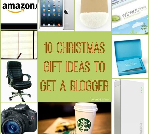 10 Christmas Gift Ideas to Get a Blogger