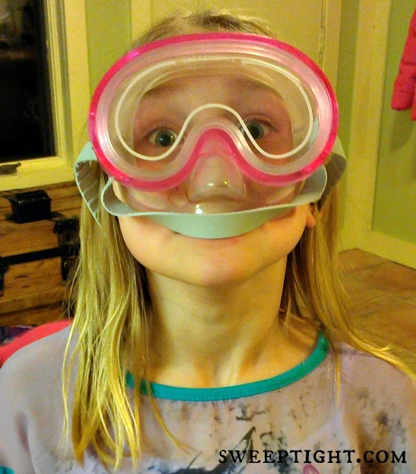 Chesney in a snorkling mask. 