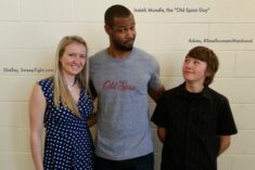 Old Spice Isaiah Mustafa and Sweep Tight Blogger