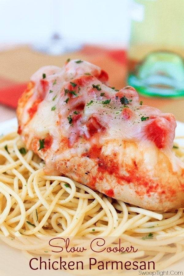 Easy Slow Cooker Chicken Parmesan Recipe A Magical Mess 