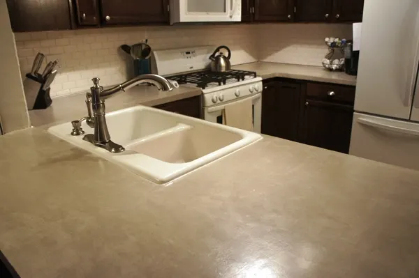 Affordable Countertop Refinishing with Encore Countertop Kit