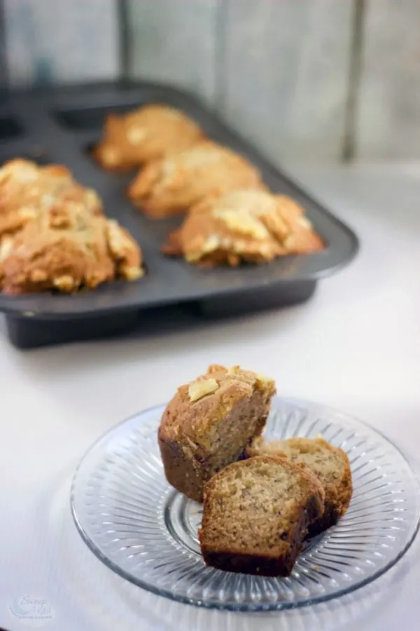 Lemon Oreo Banana Bread Recipe