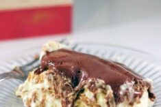 Banana Pudding Eclair Cake - No Bake Easy Dessert