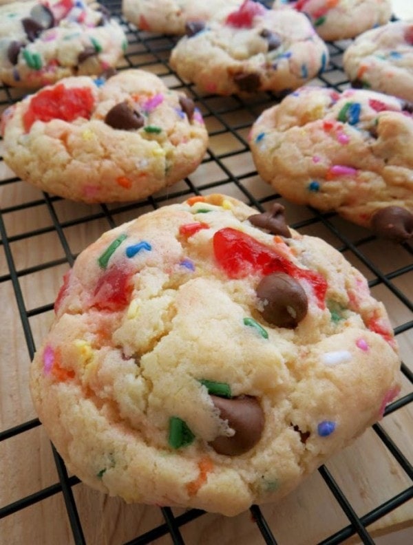 Cookies with cherries and chocolate chips.