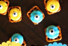 Easy Minions Pretzel Candy Recipe