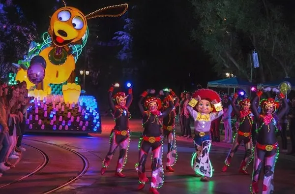 Toy Story Float with Slinky the Dog #Disneyland60 Paint the Night Parade #D23Expo