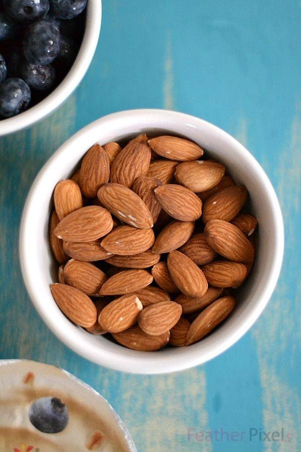 Smarter Snacking with Plenti Greek Yogurt #LandofPlenti #PlentiYogurt