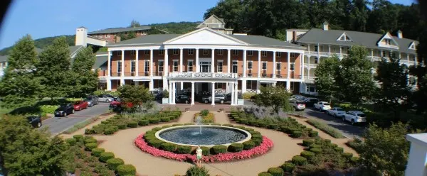 Omni Bedford Springs Resorts in Pennsylvania in the Allegheny Mountains #MFRoadTrip