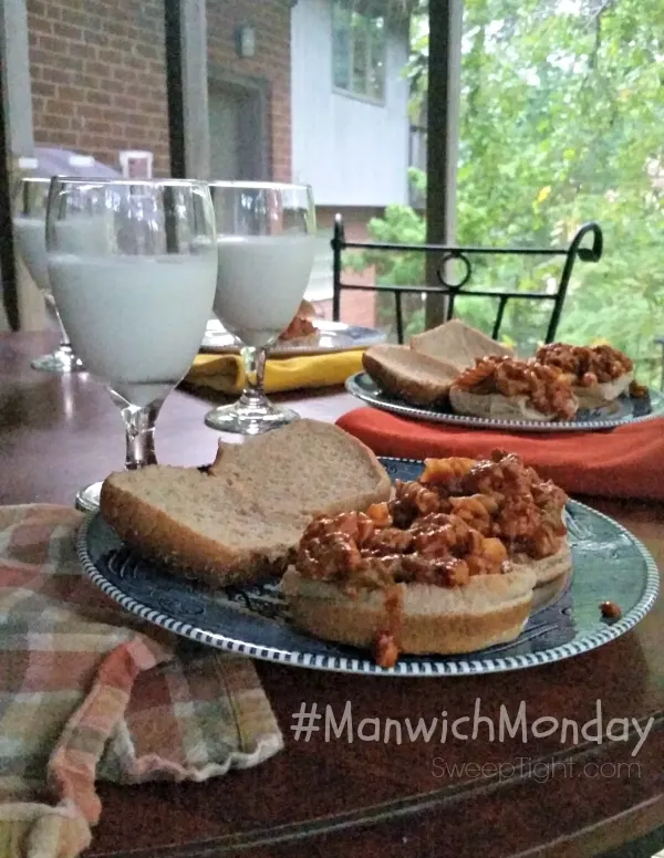 A Fast Dinner the Kids Love to Eat with Both Hands