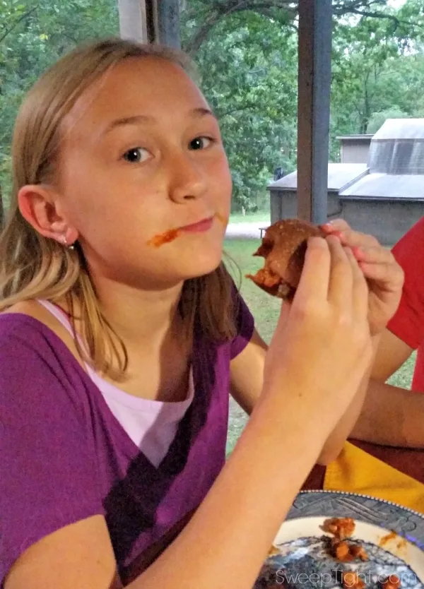 A Fast Dinner the Kids Love to Eat with Both Hands