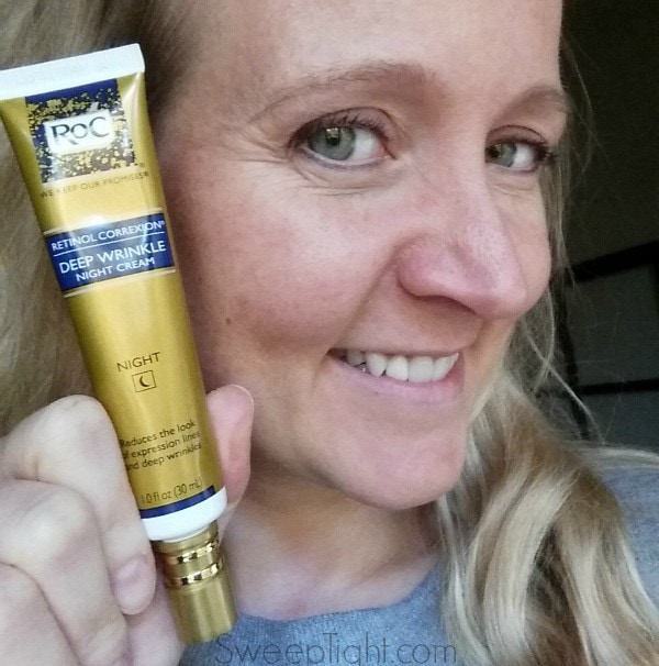 Never stop smiling! Make the #RoCRetinolResolution with me and start a daily healthy skincare routine with this night cream. #IC #ad 
