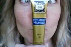Never stop smiling! Make the #RoCRetinolResolution with me and start a daily healthy skincare routine. #IC #ad