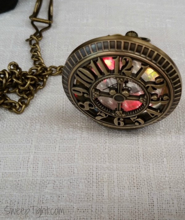 The collectible Starling Steampunk Pocket Watch comes in a limited edition resin box designed by Disney artist Terri Hardin Jackson. Just gorgeous.