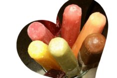 Ruby Rockets Ice Pops are so freaking yummy. Made of all fruits and vegetables and under 40 calories each! Dessert can make a healthy snack!