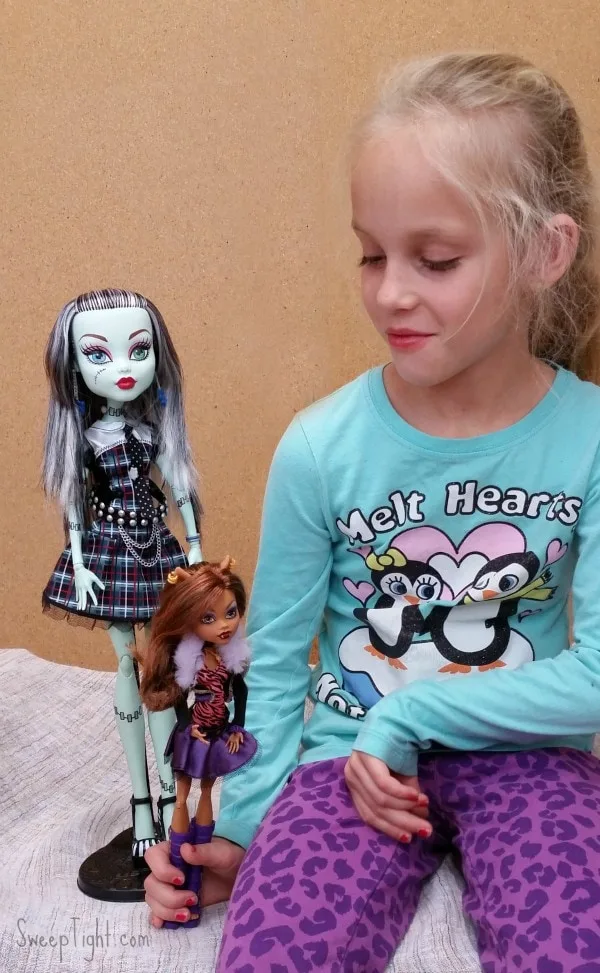 Big monster sale high dolls