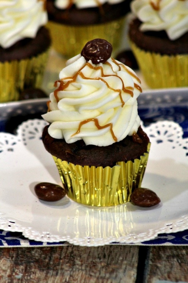 Chocolate Cupcakes with Salted Caramel Frosting Recipe
