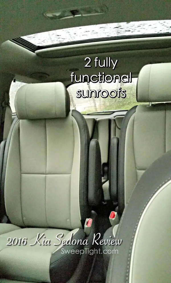 2016 Kia Sedona seats and sunroofs. 