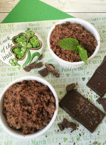 DIY Mint Chocolate Sugar Scrub Recipe