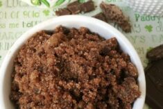DIY Mint Chocolate Sugar Scrub Recipe