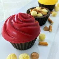How to Make a Fillable Candy Cupcake Recipe