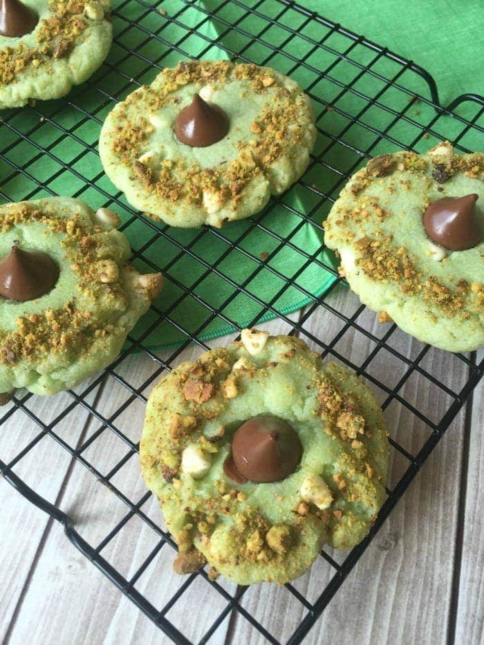 Pistachio Cookie Recipe - White Chocolate Pistachio Kiss Cookies