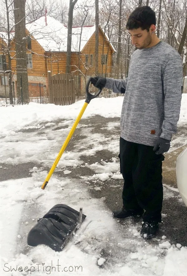 Winter in Chicago with an Electric Snow Blower from Snow Joe