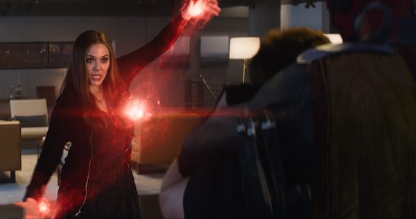 Exclusive Interview with Elizabeth Olsen and Jeremy Renner for Captain America: Civil War #CaptainAmericaEvent