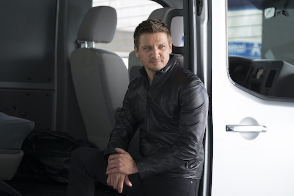 Exclusive Interview with Elizabeth Olsen and Jeremy Renner for Captain America: Civil War #CaptainAmericaEvent