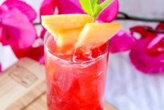 Spicy Cantaloupe and Raspberry Cocktail Recipe