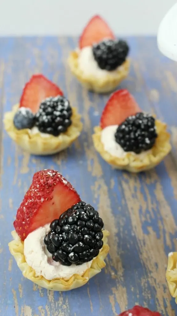 Easy Mini Fruit Tart Recipe - 4th of July Party Food