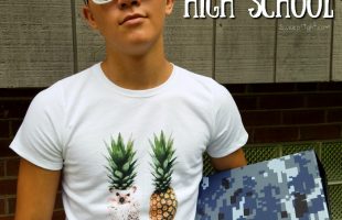 Back to School shopping online for high school can be super fun!