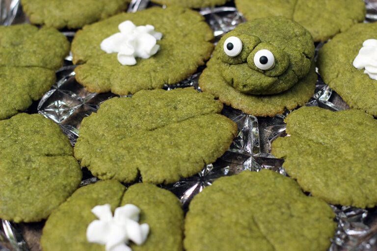 Lily Pad Matcha Green Tea Cookies Recipe