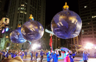 All the Best Parts of the Lights Festival in Chicago - Magnificent Mile 25th Anniversary Lights Festival #BMOLF #LightsFestival AD