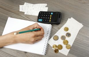 Best Way to Create a Budget and Stick to It