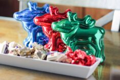 Simple Holiday Centerpieces that Double as Gifts