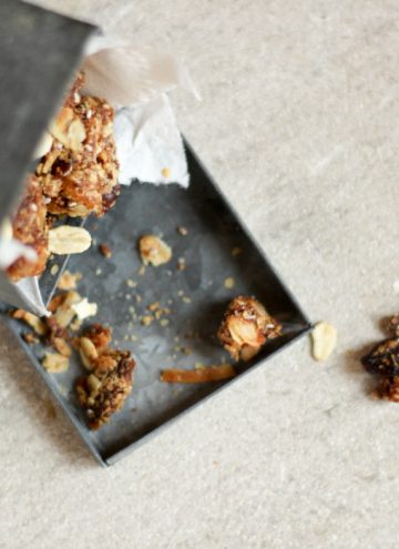 Easy Homemade Granola Recipe from my aunt's mom from 1969. So good! Granola Recipe Homemade