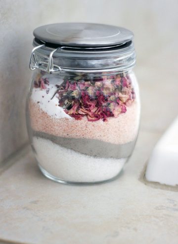 Rose Petal Bath Soak - DIY Tub Tea Bags