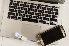 Save Hours of Work with this Seriously Easy Picture Backup App