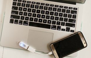Save Hours of Work with this Seriously Easy Picture Backup App
