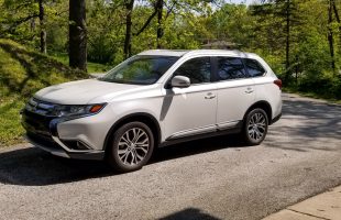 2017 Mitsubishi Outlander Review