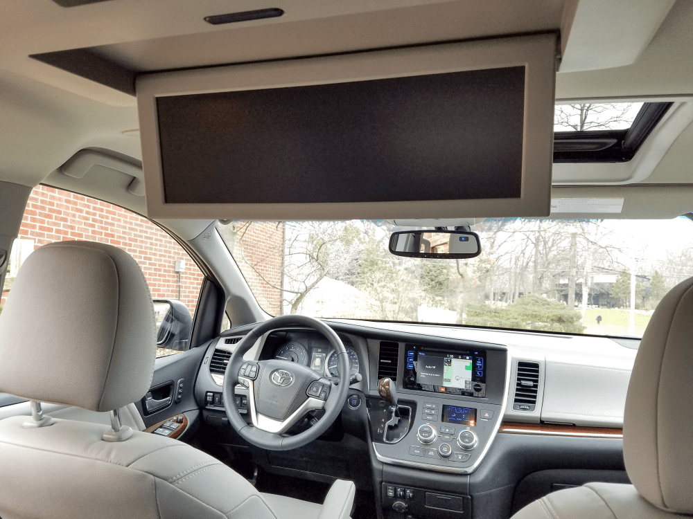This Vehicle Can Organize Your Life - 2017 Toyota Sienna Review