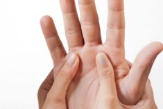 Simple Reflexology for Women to Try At Home