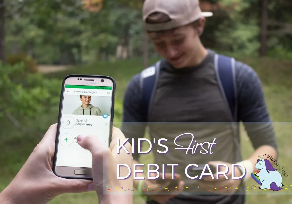 Greenlight, the smart debit card for kids - Allowance on a Debit Card - Teaching Kids and Teens Financial Responsibility. #GreenPMG #mygreenlight #Pmedia #ad