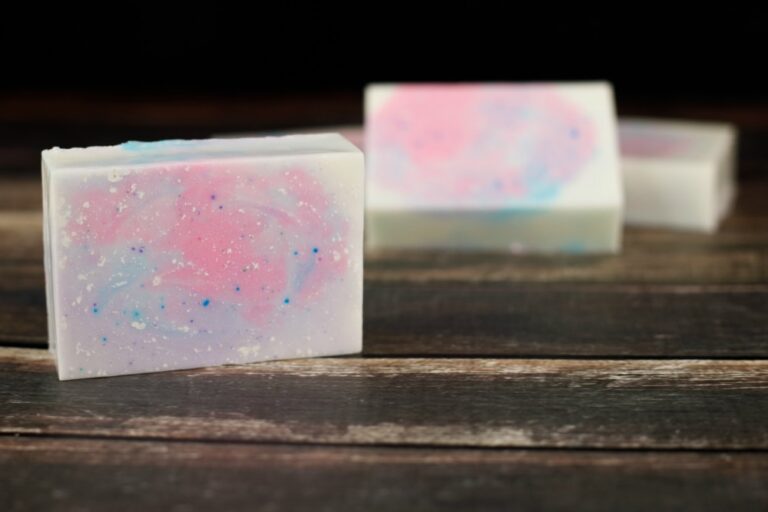 How to Make Homemade Bar Soap – Cotton Candy Unicorn
