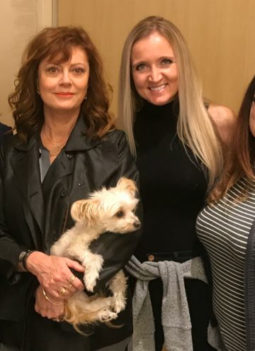 Brace Yourself for A Bad Moms Christmas - In theaters November 1st! #BadMomsXmas Cheryl Hines, Susan Sarandon, Shelley VanWitzenburg, Stefanie Fauquet, and Penny :)