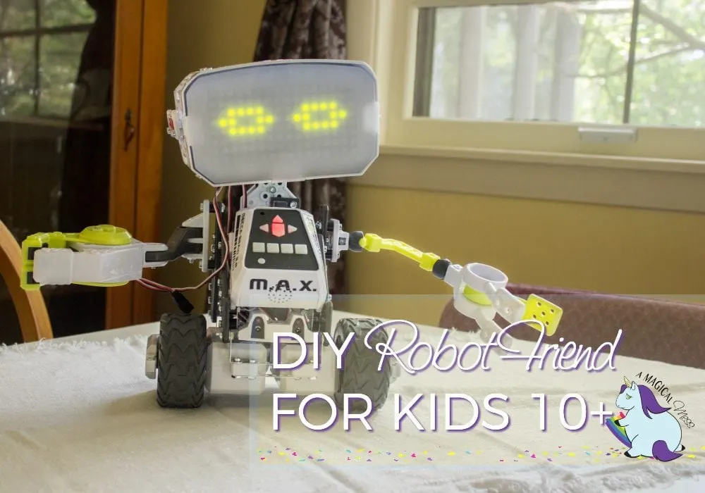 DIY Projects for Kids - The Coolest Robot in Town Meccano M.A.X. #Meccano #MAXRobot AD