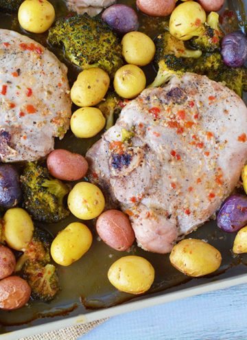 Colorful and Easy Sheet Pan Pork Chops Recipe